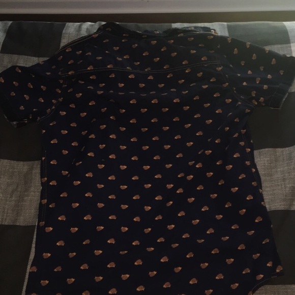 Men’s Button Shirts with Style - Picture 7 of 7